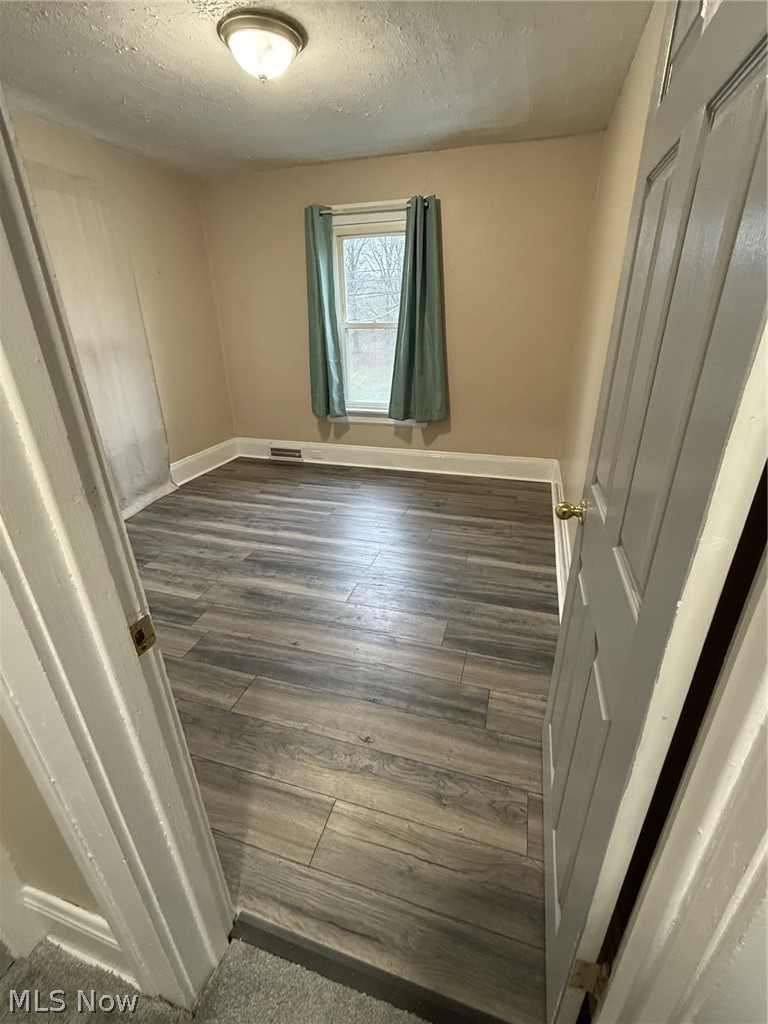 2120 Newton Street Akron OH 44305