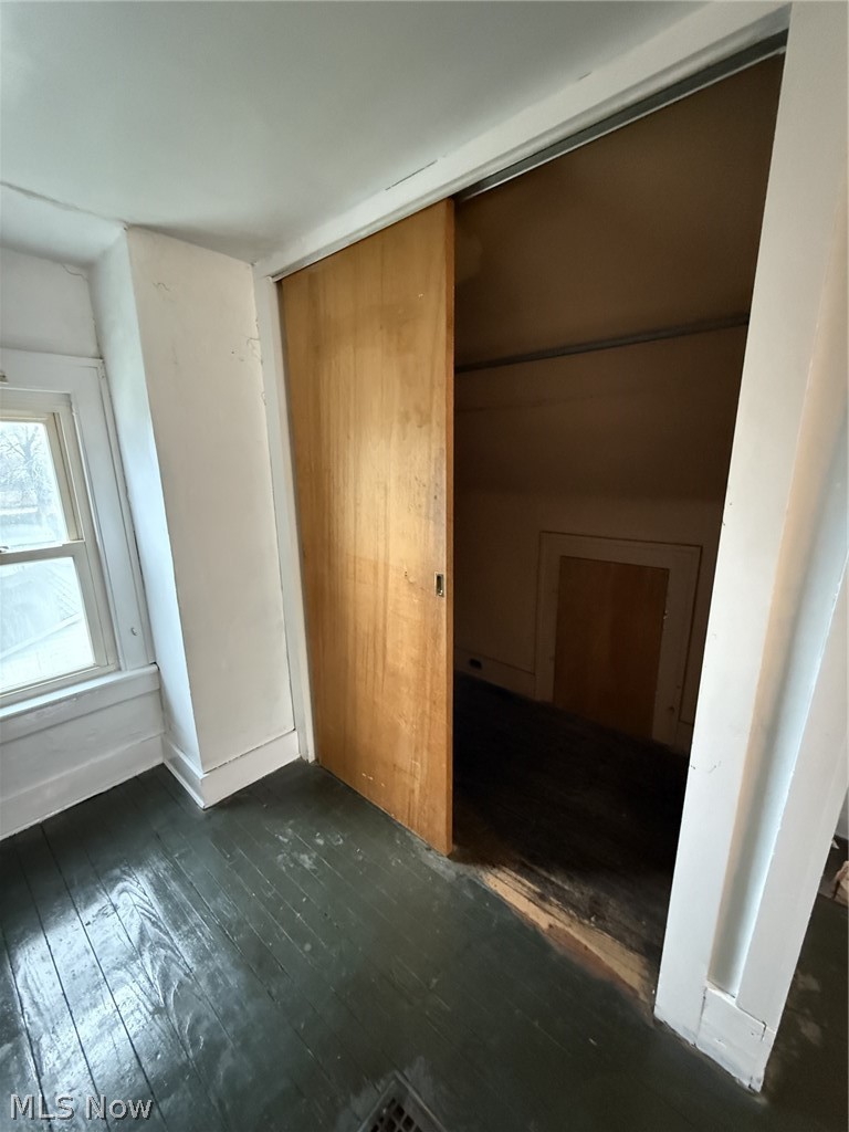 2120 Newton Street Akron OH 44305