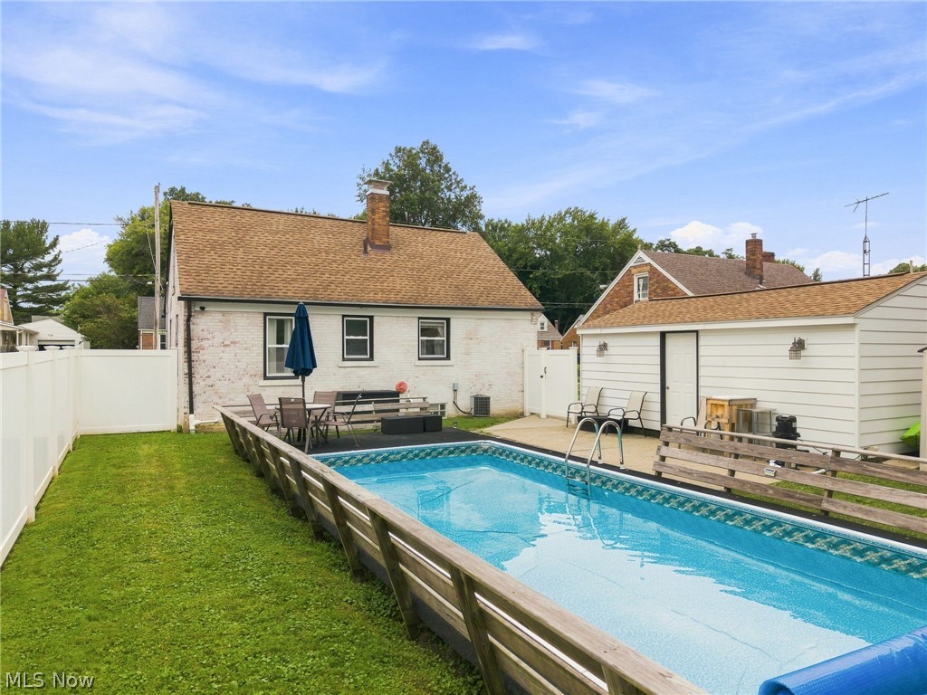 2508 Watson Avenue Alliance OH 44601