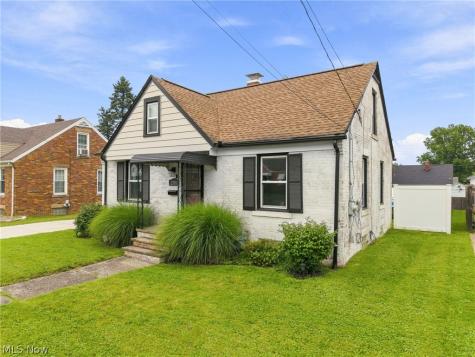 2508 Watson Avenue Alliance OH 44601