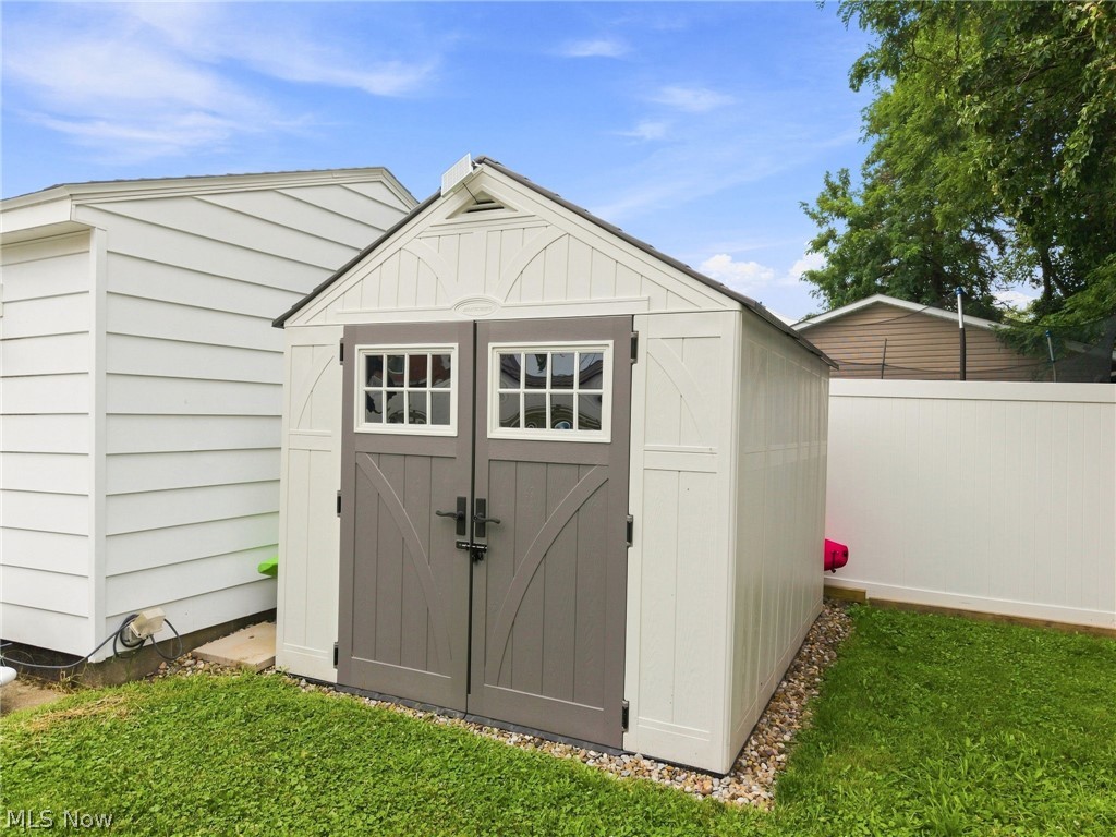 2508 Watson Avenue Alliance OH 44601