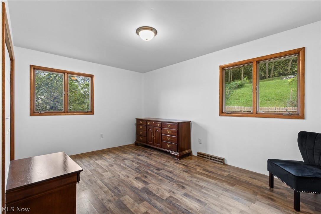 61558 W Central Avenue Shadyside OH 43947