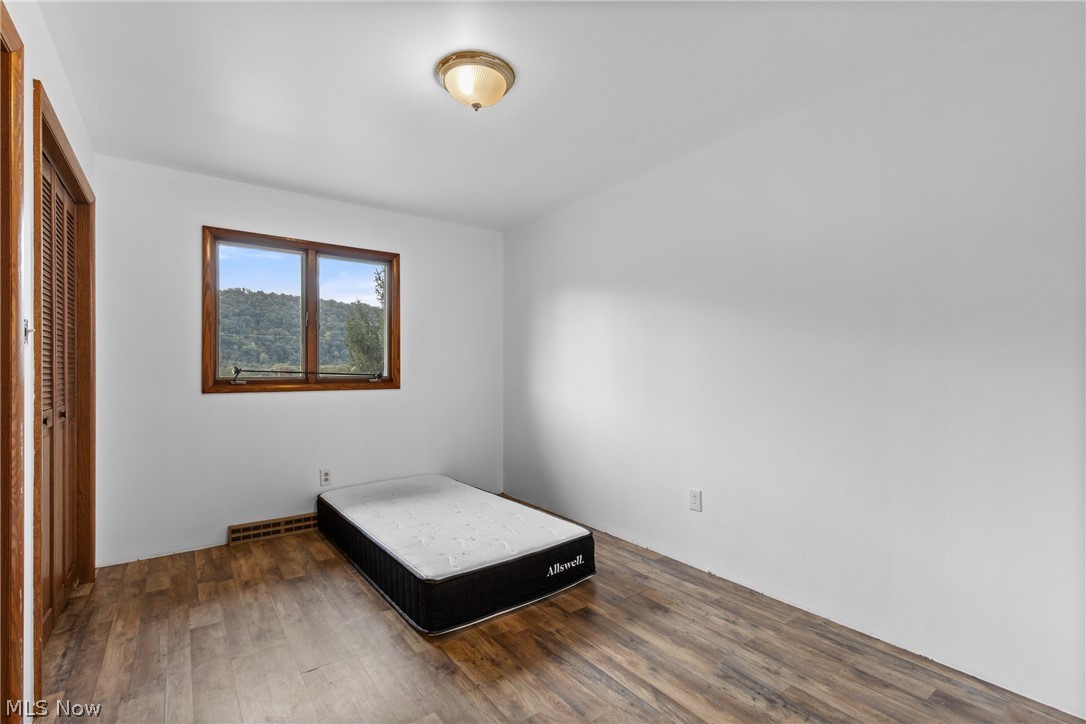 61558 W Central Avenue Shadyside OH 43947