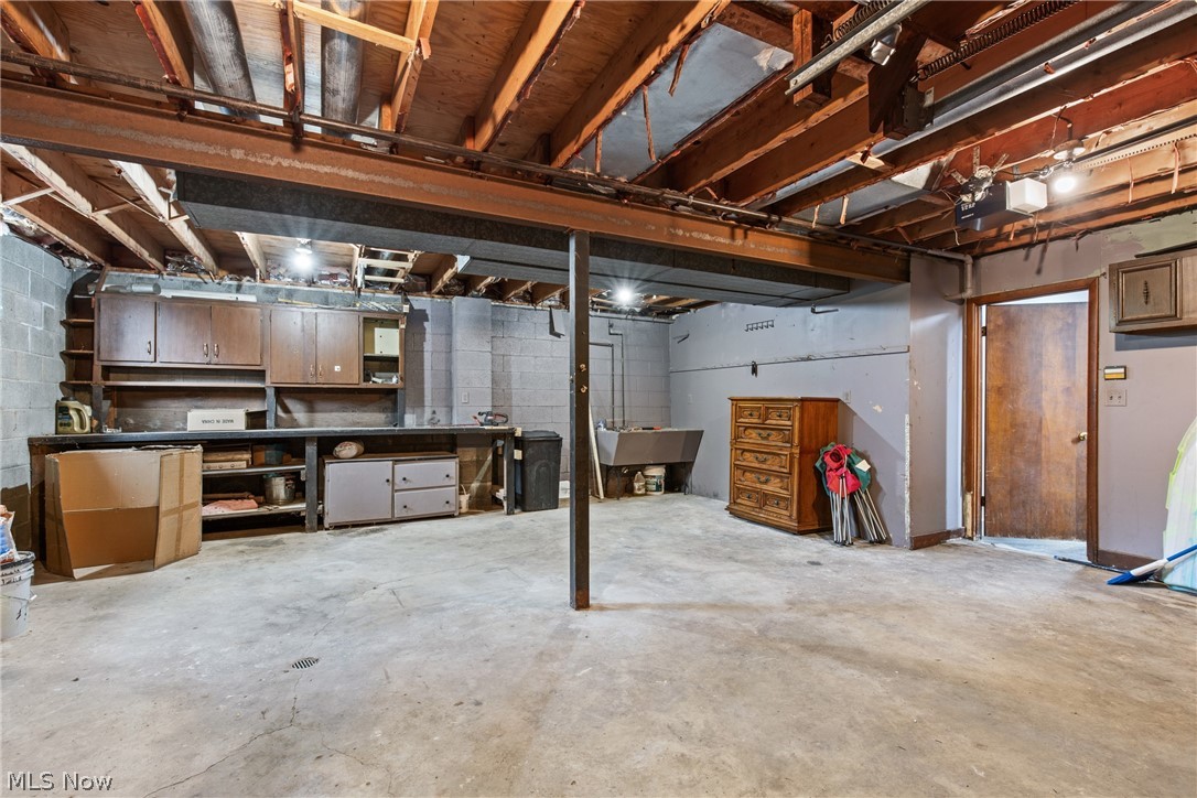61558 W Central Avenue Shadyside OH 43947