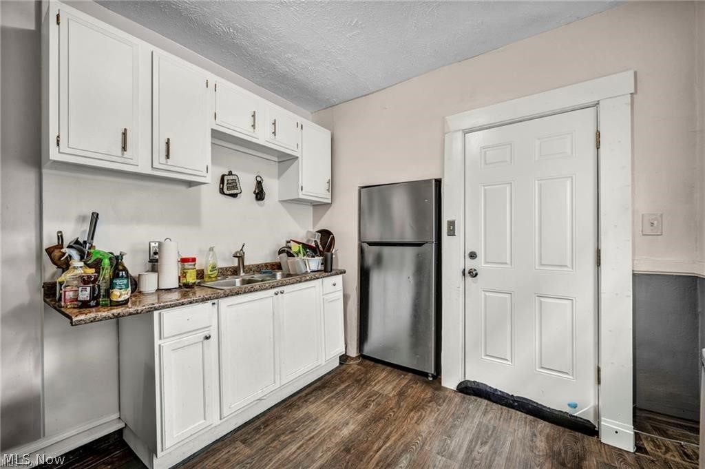 1639 Delmont Avenue Cleveland OH 44112