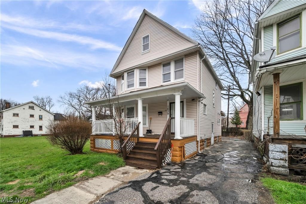 1639 Delmont Avenue Cleveland OH 44112