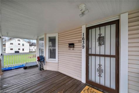1639 Delmont Avenue Cleveland OH 44112