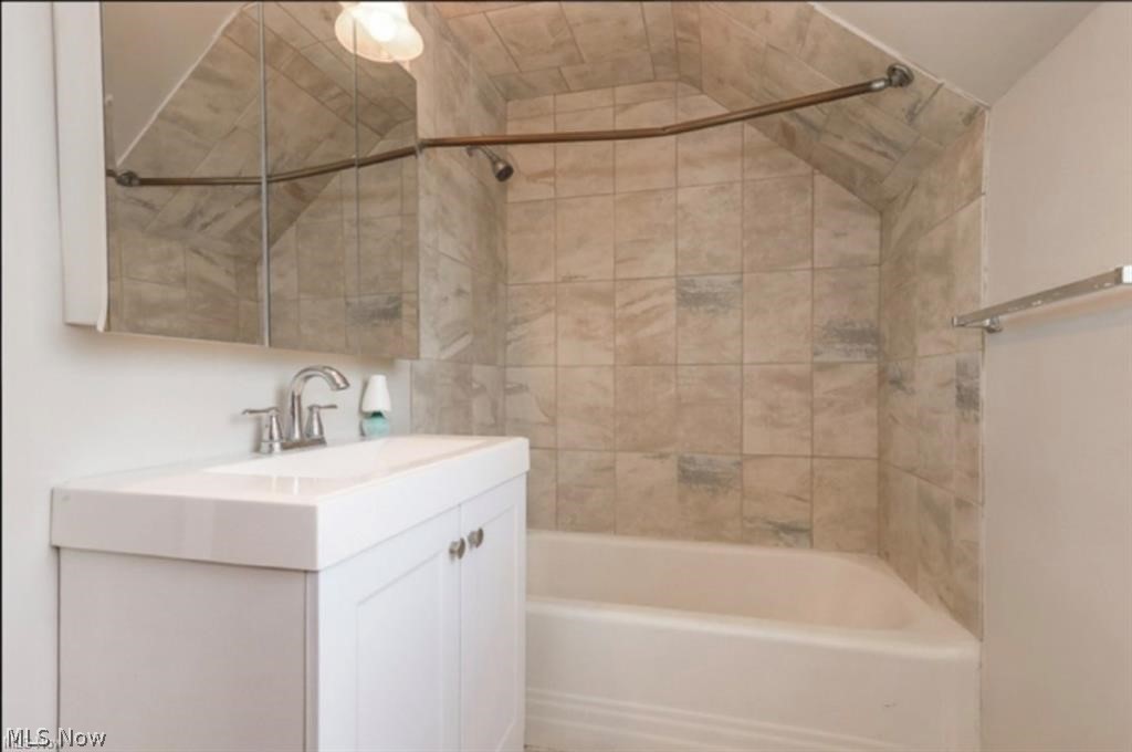 144 E 208th Street Euclid OH 44123