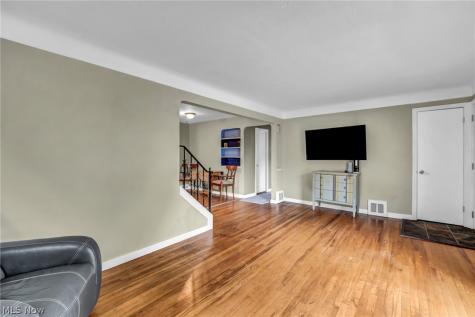 5528 Huron Road Lyndhurst OH 44124