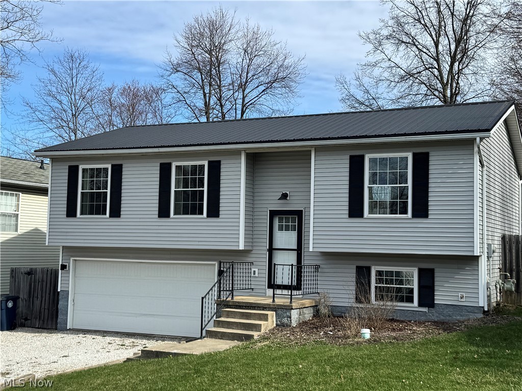 1725 Olalla Avenue Akron OH 44305