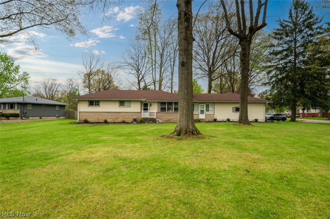 503 E Montrose Street Youngstown OH 44505