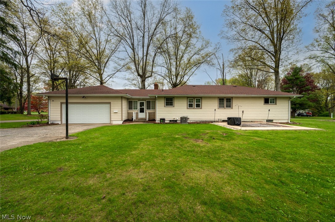 503 E Montrose Street Youngstown OH 44505