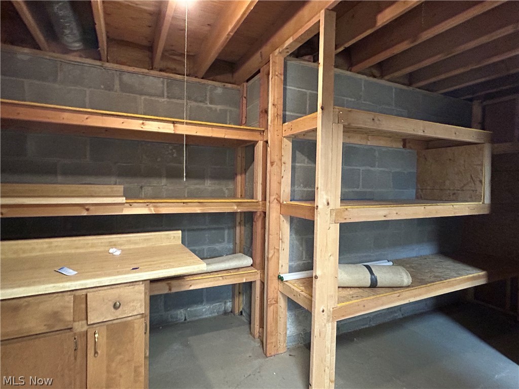 8707 Fairweather Trail Poland OH 44514