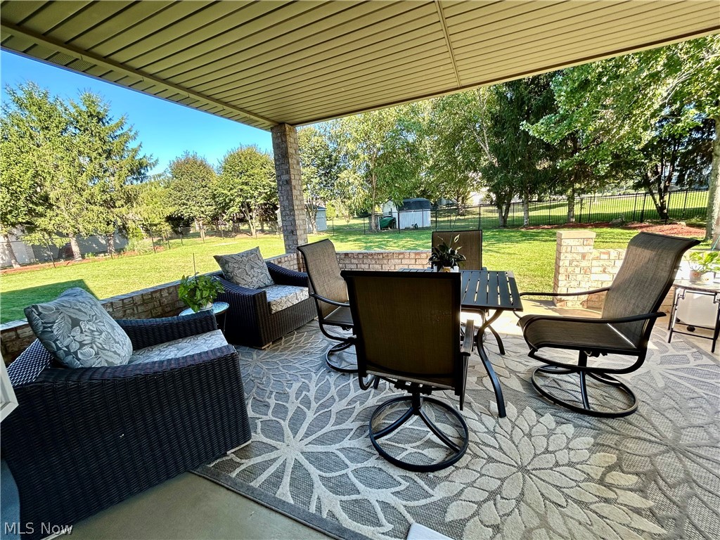 8707 Fairweather Trail Poland OH 44514