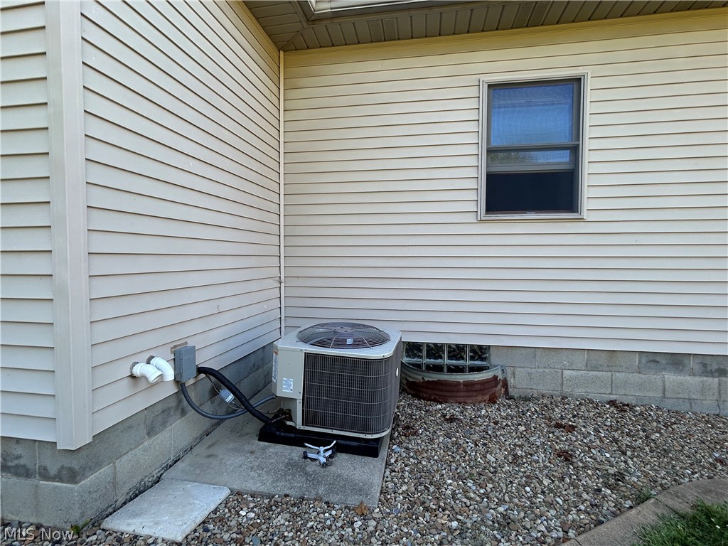 8707 Fairweather Trail Poland OH 44514