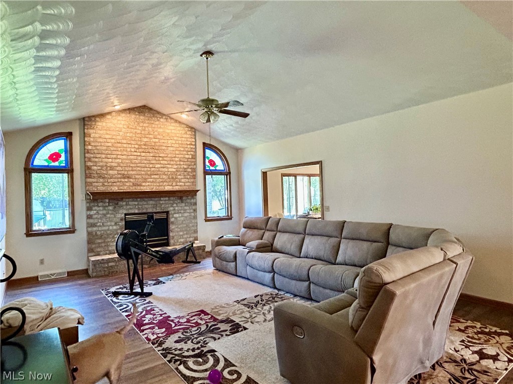 8707 Fairweather Trail Poland OH 44514