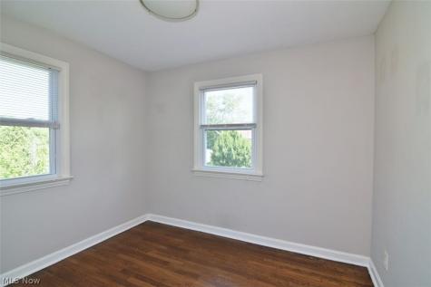 3574 Farland Road University Heights OH 44118