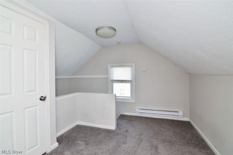 3574 Farland Road University Heights OH 44118