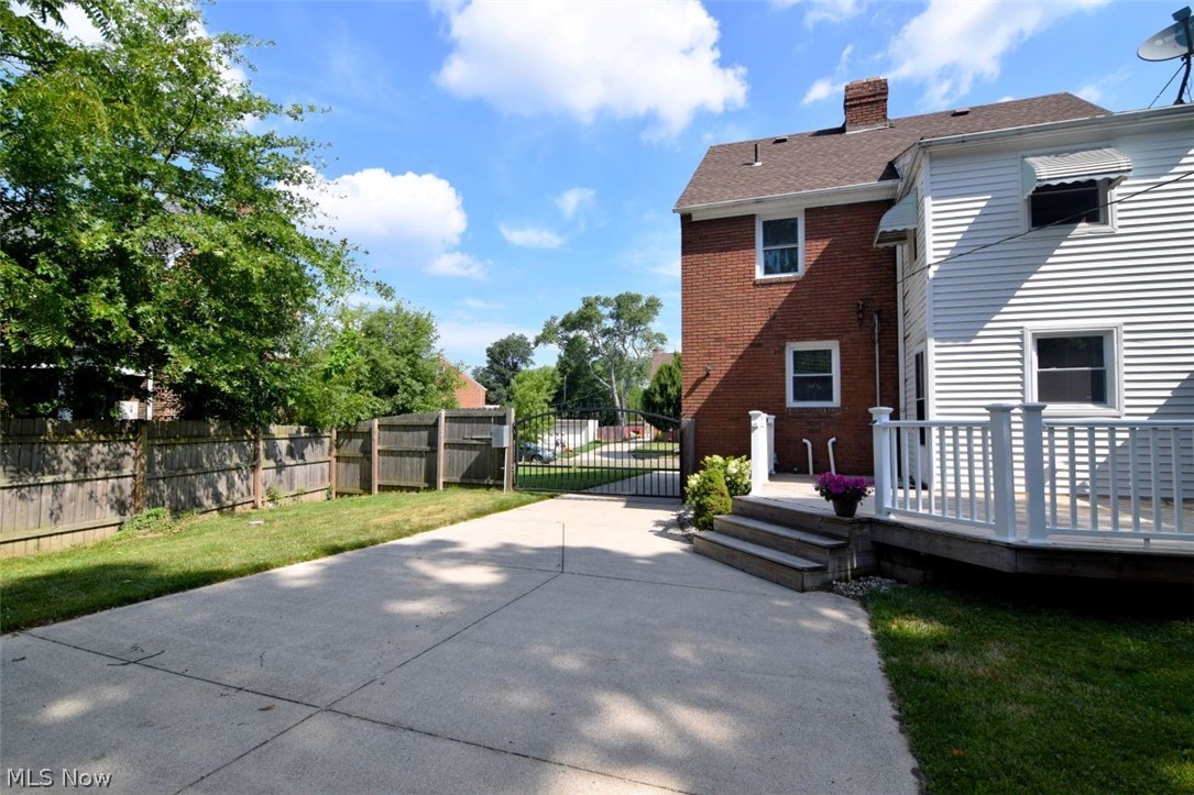 3574 Farland Road University Heights OH 44118