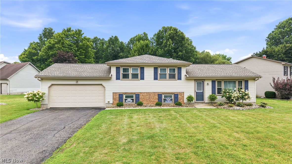 503 Meadowland Drive Hubbard OH 44425