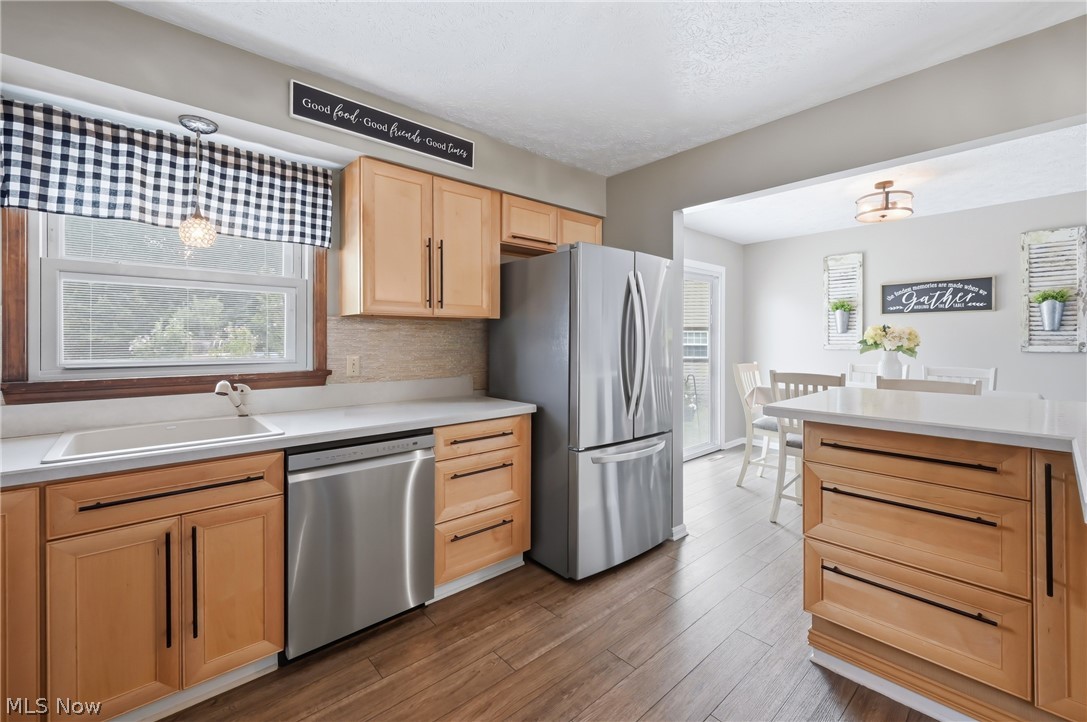 503 Meadowland Drive Hubbard OH 44425