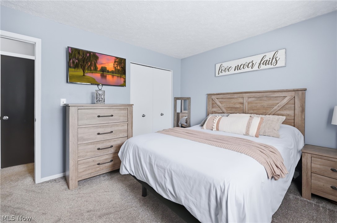 503 Meadowland Drive Hubbard OH 44425