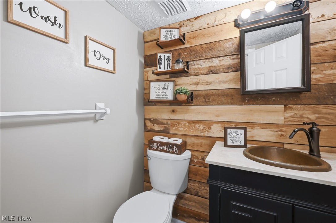 503 Meadowland Drive Hubbard OH 44425