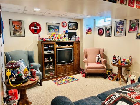 4420 Archer Road Cleveland OH 44105