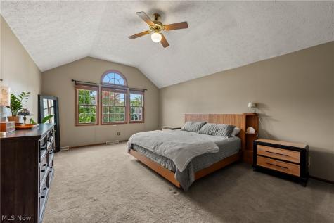 19874 Echo Drive Strongsville OH 44149