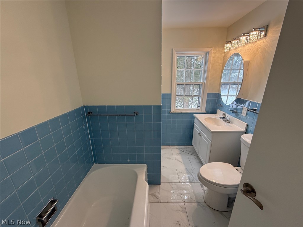 22350 S Woodland Road Shaker Heights OH 44122
