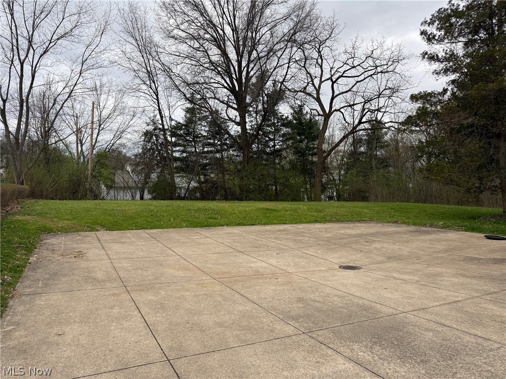 22350 S Woodland Road Shaker Heights OH 44122