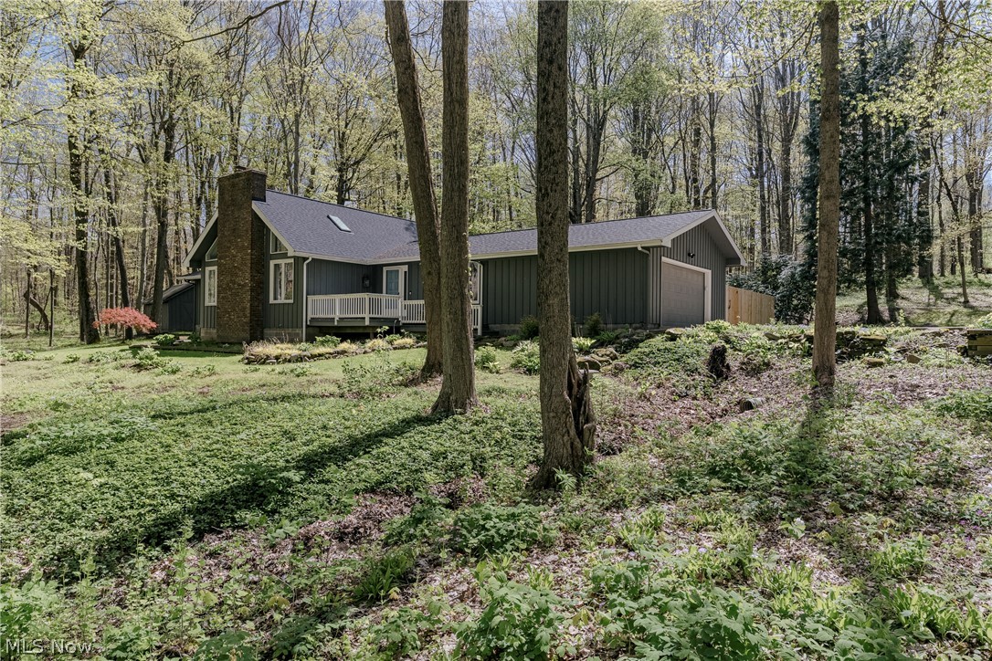 17091 Wing Road Chagrin Falls OH 44023