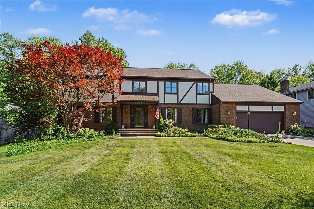33328 Allenbury Drive Solon OH 44139