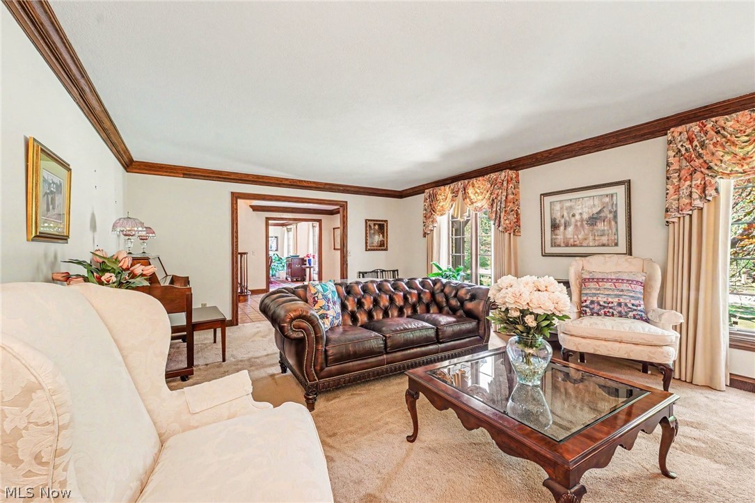 33328 Allenbury Drive Solon OH 44139