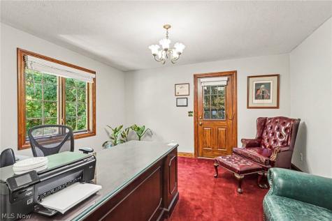 33328 Allenbury Drive Solon OH 44139