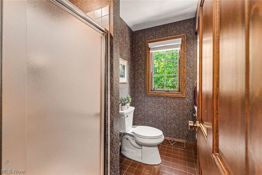 33328 Allenbury Drive Solon OH 44139