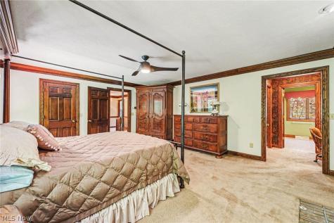 33328 Allenbury Drive Solon OH 44139