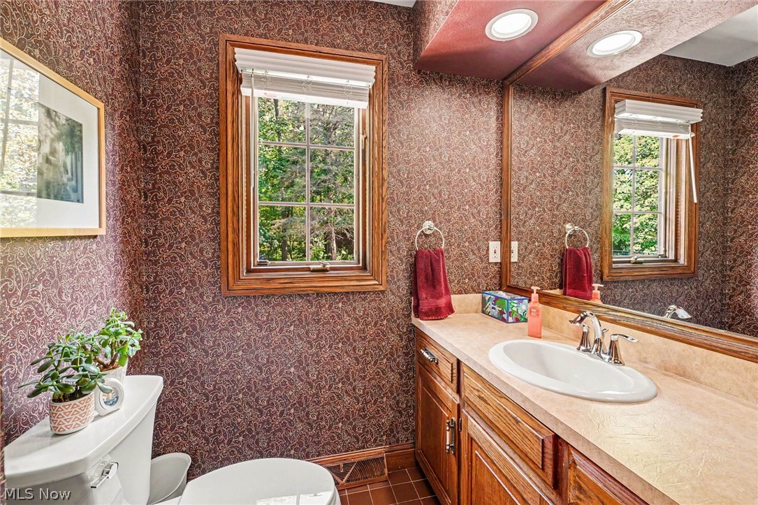 33328 Allenbury Drive Solon OH 44139