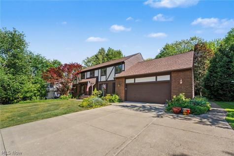 33328 Allenbury Drive Solon OH 44139