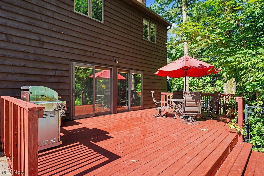 33328 Allenbury Drive Solon OH 44139
