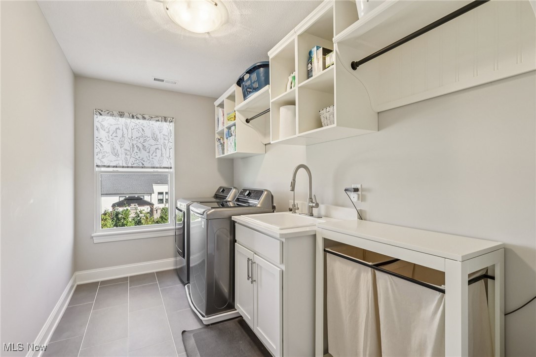 36728 Capri Lane North Ridgeville OH 44039