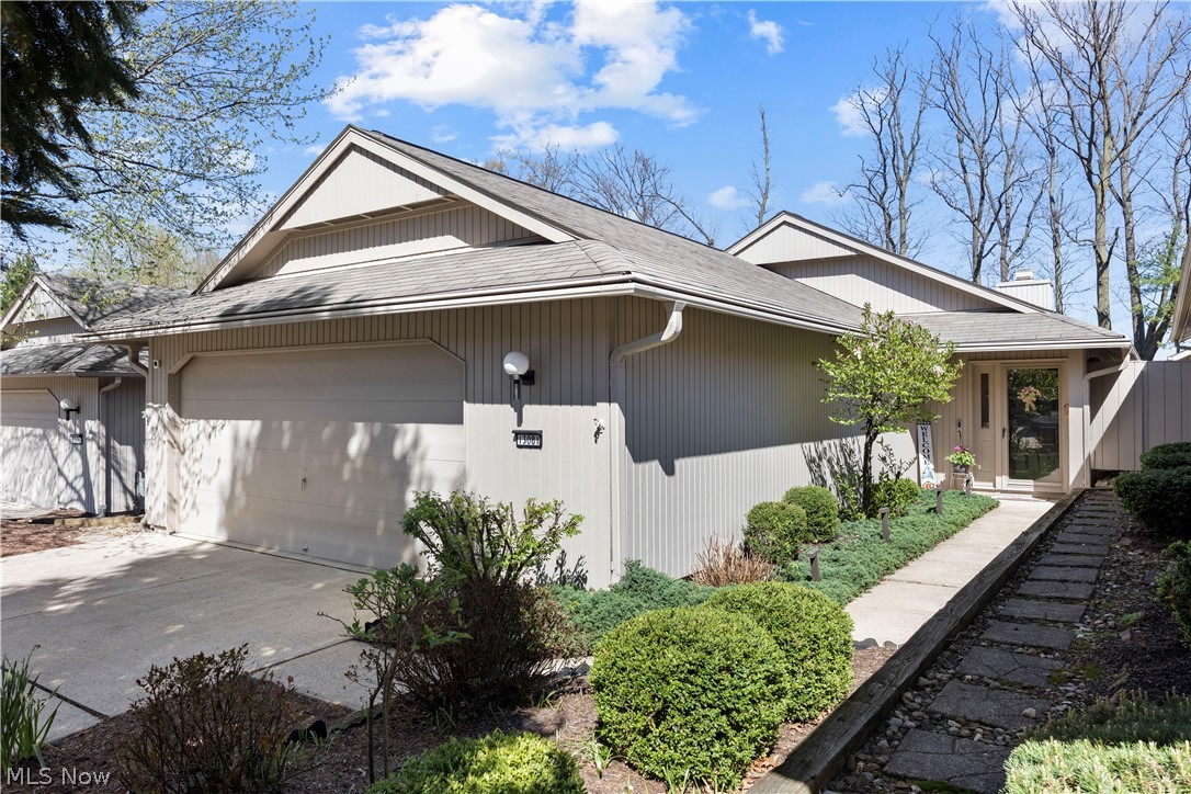 13081 Olympus Way Strongsville OH 44149
