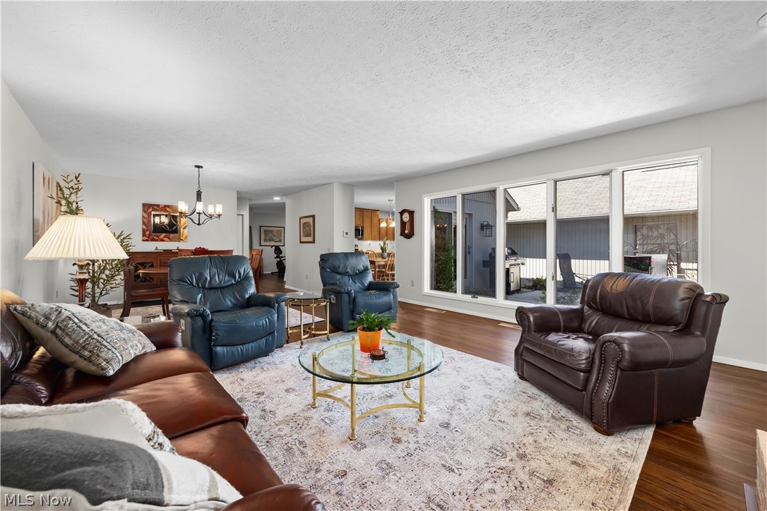 13081 Olympus Way Strongsville OH 44149