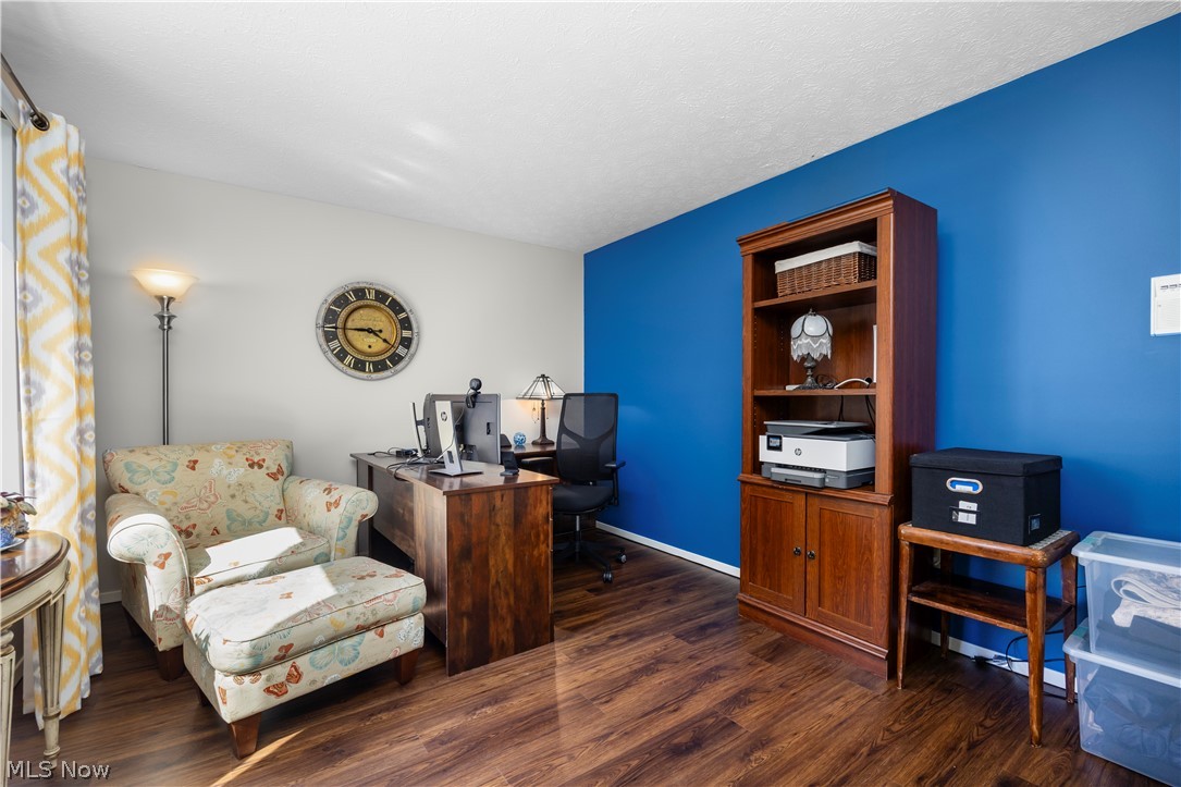13081 Olympus Way Strongsville OH 44149