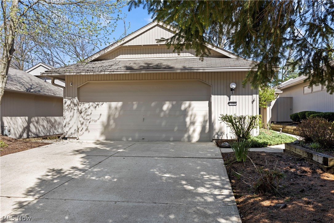 13081 Olympus Way Strongsville OH 44149