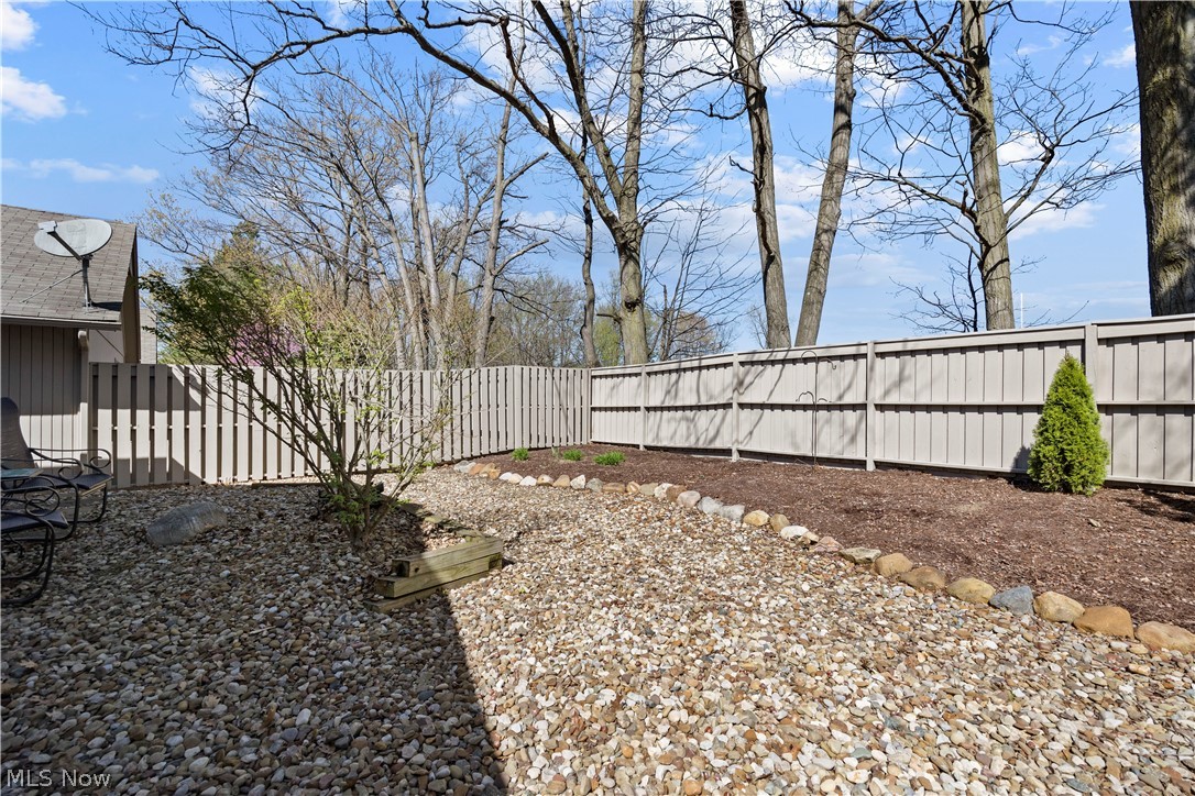13081 Olympus Way Strongsville OH 44149