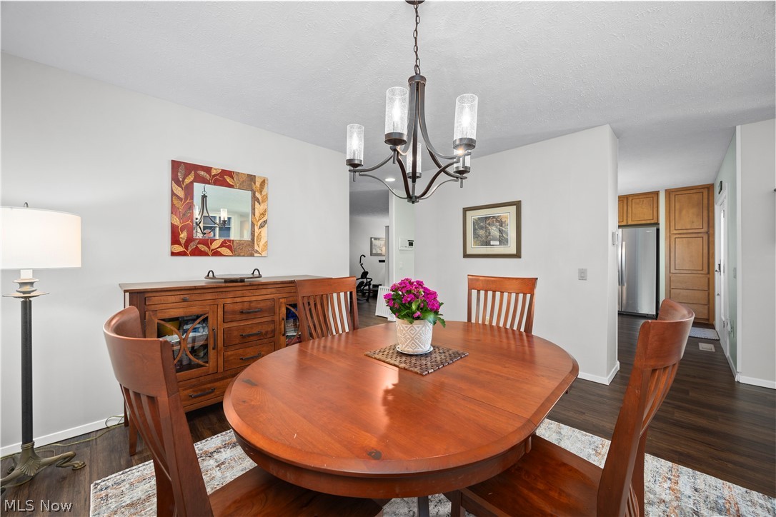 13081 Olympus Way Strongsville OH 44149