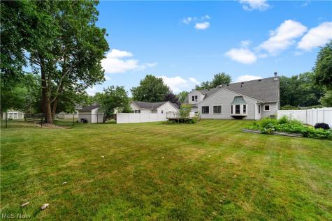 7695 Bar Harbour Lane Mentor OH 44060