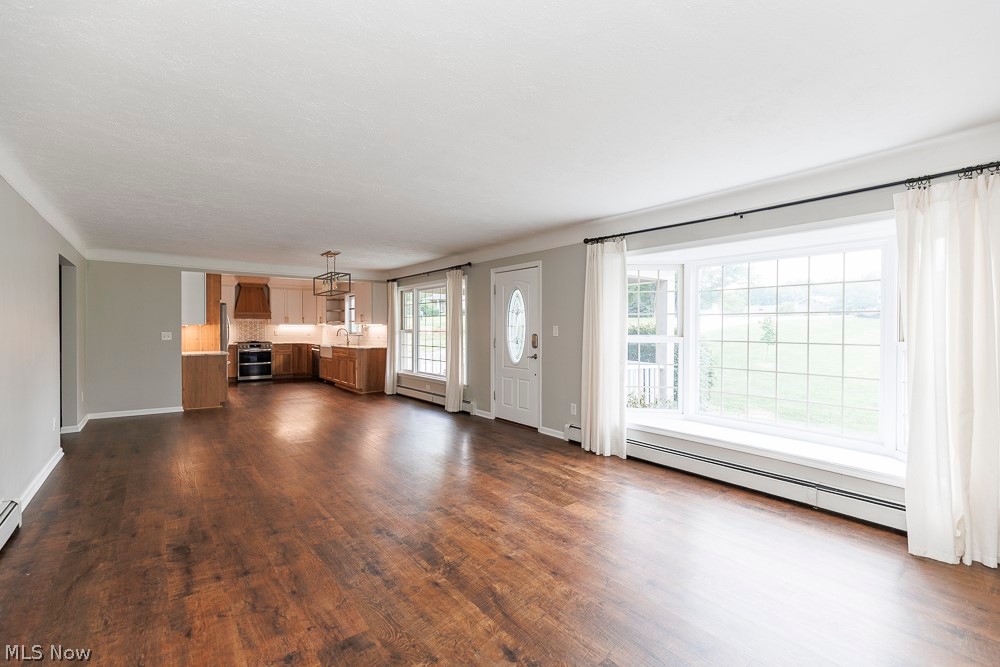 32618 Detroit Road Avon OH 44011