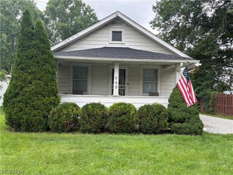 648 Crown Avenue Ravenna OH 44266